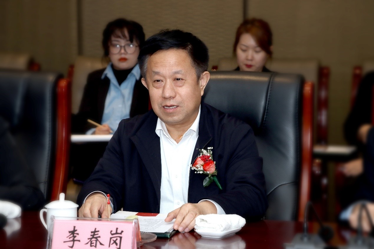 泰華集團董事長李春崗發(fā)言.jpg